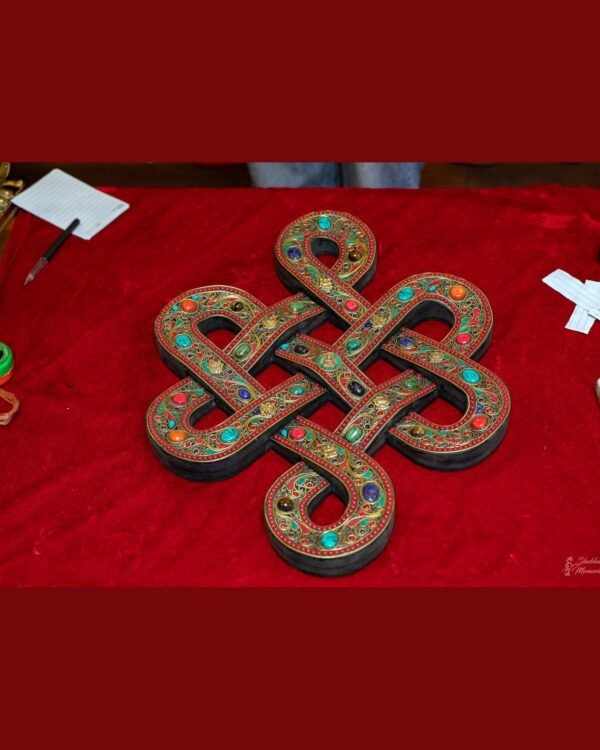 Endless Knot — Brass Wall Art